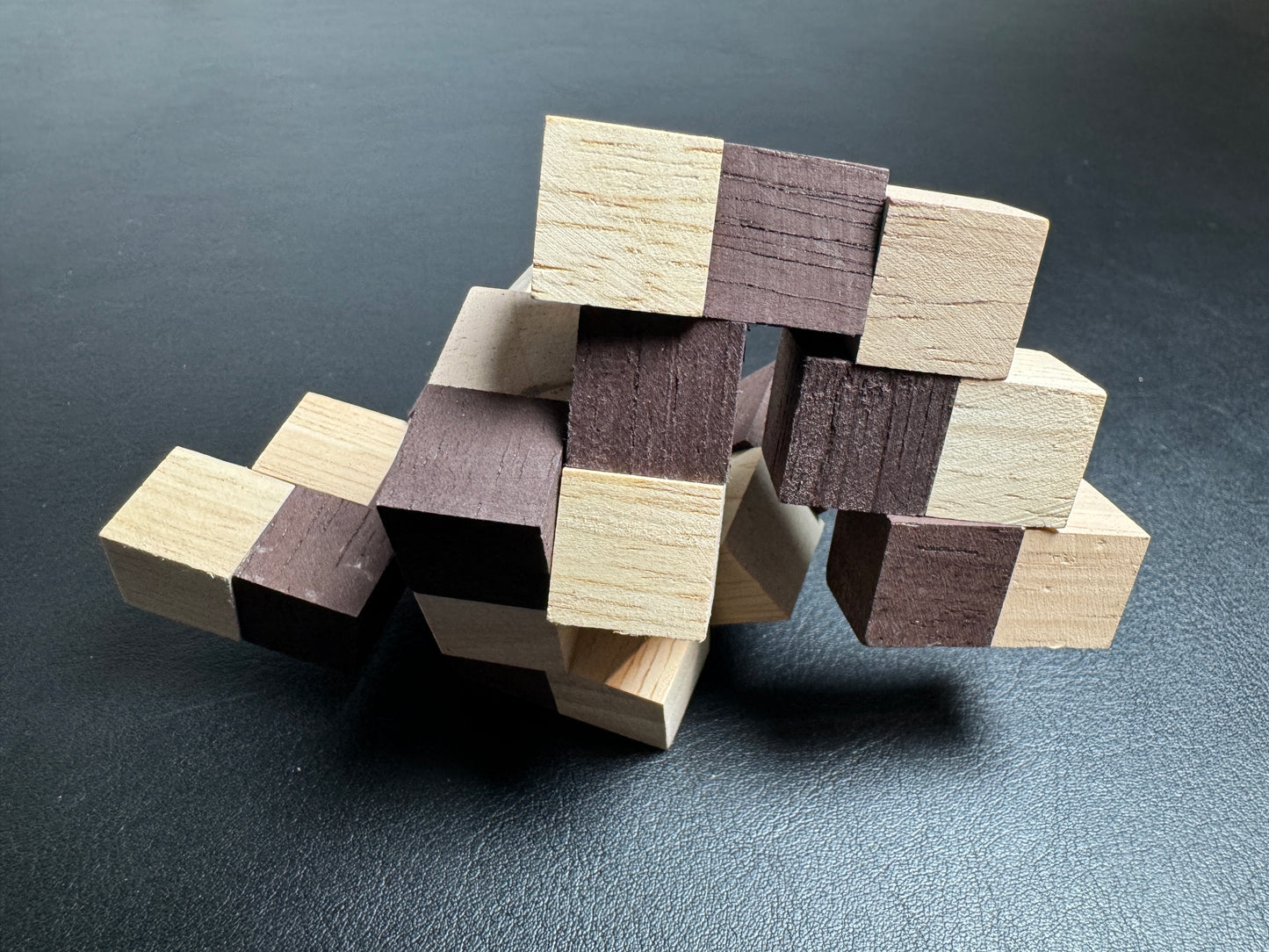 Difficult Snake Cube